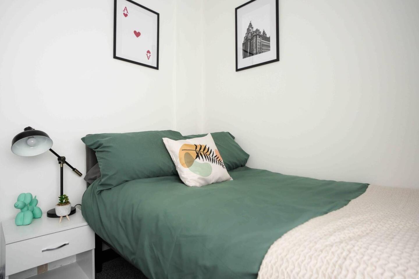 3-Bed Scouse House Near Anfield & Goodison Villa Ливърпул Екстериор снимка